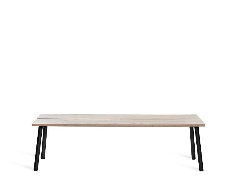 Run Bench 3-Sitzer Bank von Emeco: Moderne Sitzbank aus Esche mit schwarzem Gestell.