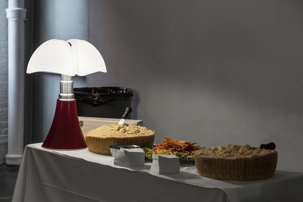 Pipistrello 620 Tischleuchte / Bodenleuchte  / Akkuleuchte Martinelli Luce