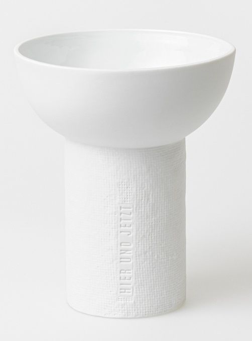 Weiße Formsprache Vase "Hier und Jetzt" von Räder, moderne Deko Vase für Blumen und Pflanzen.