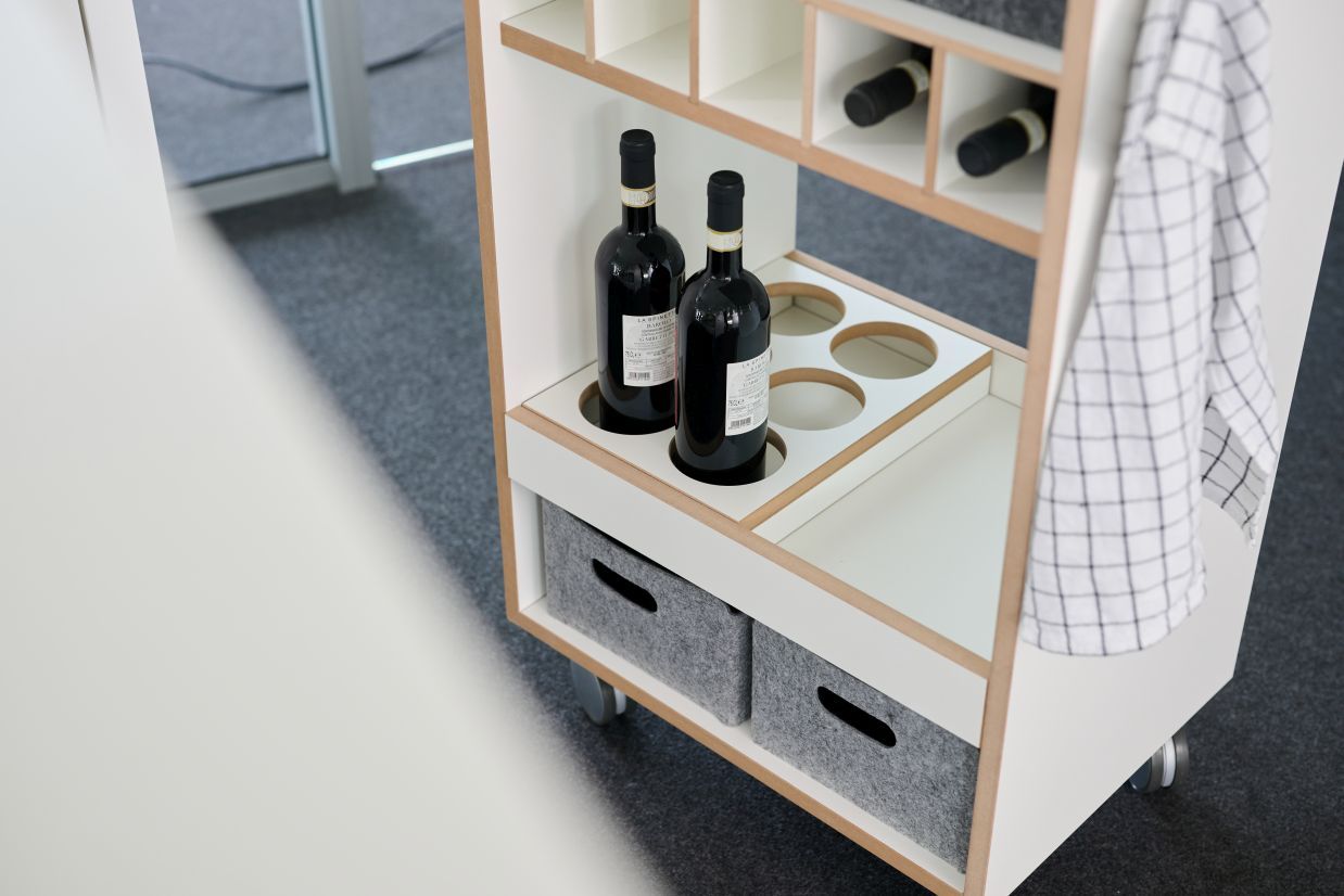 Tojo-fahrbar Rollwagen