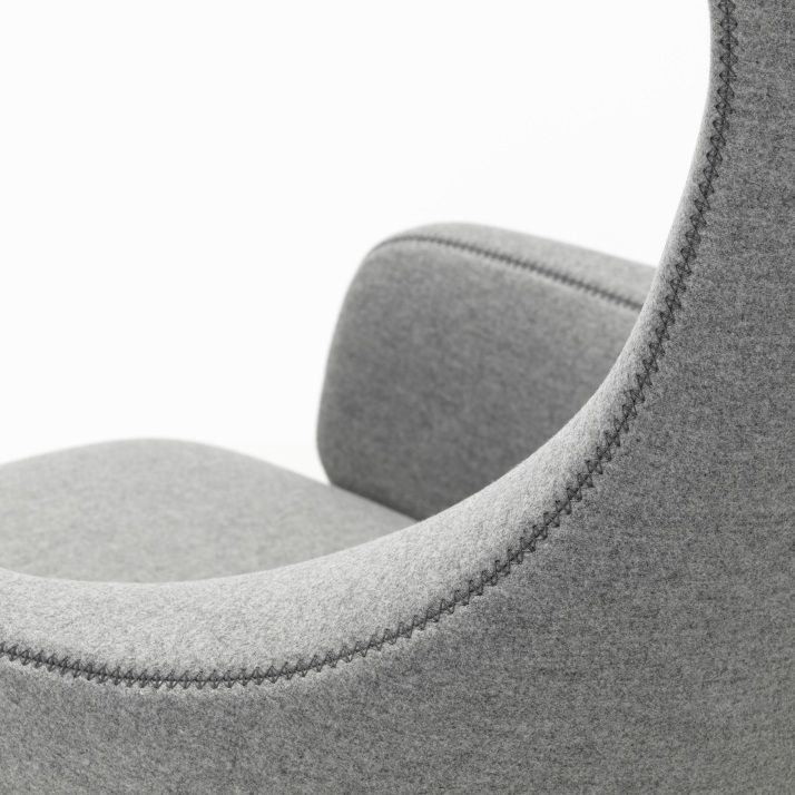 Grand Repos Sessel  + Ottoman Vitra Poliert  Cosy Kieselstein
