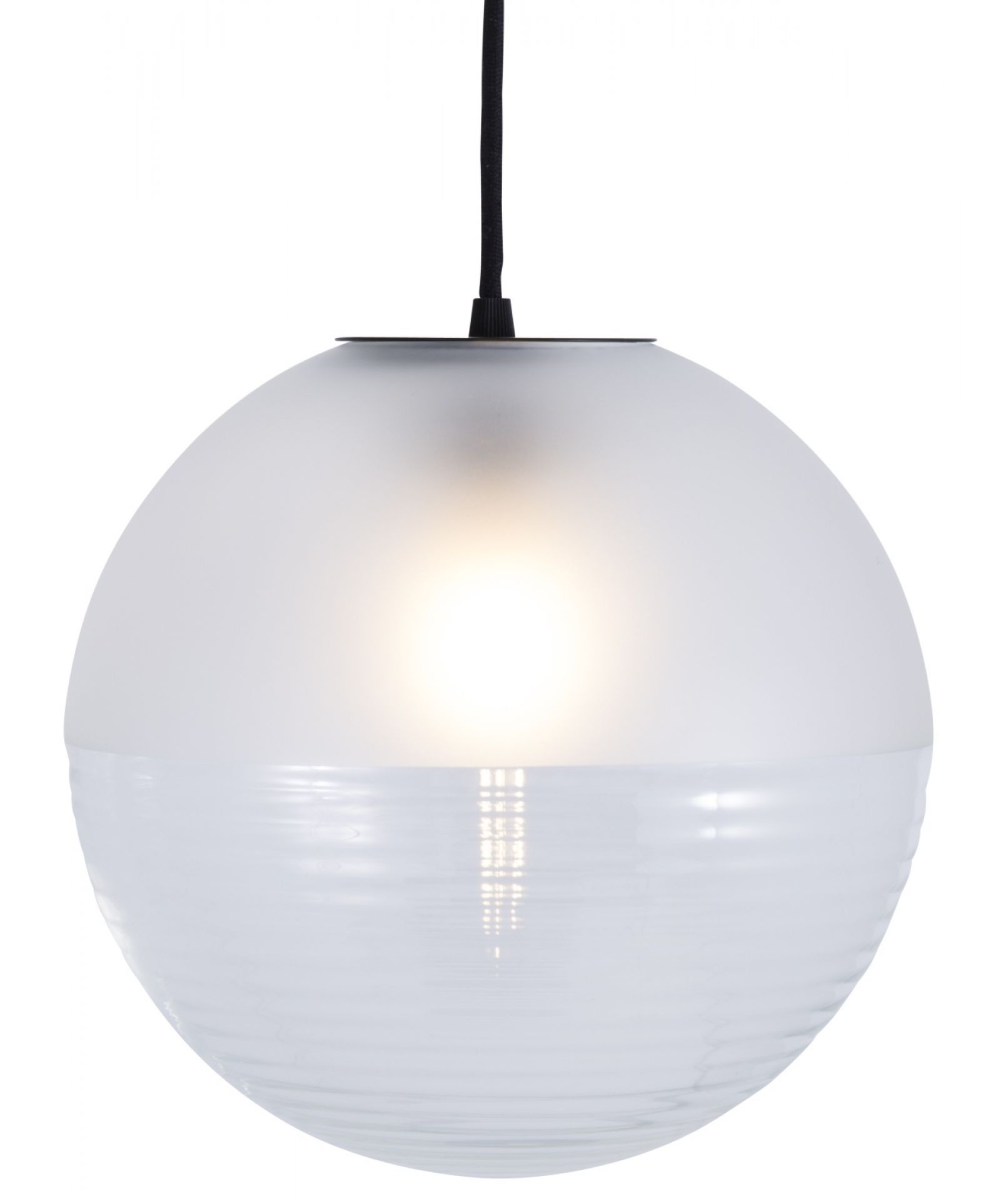 Transparente Stellar Pendelleuchte von Pulpo, eine moderne Hängelampe mit rundem, durchscheinendem Glasschirm.