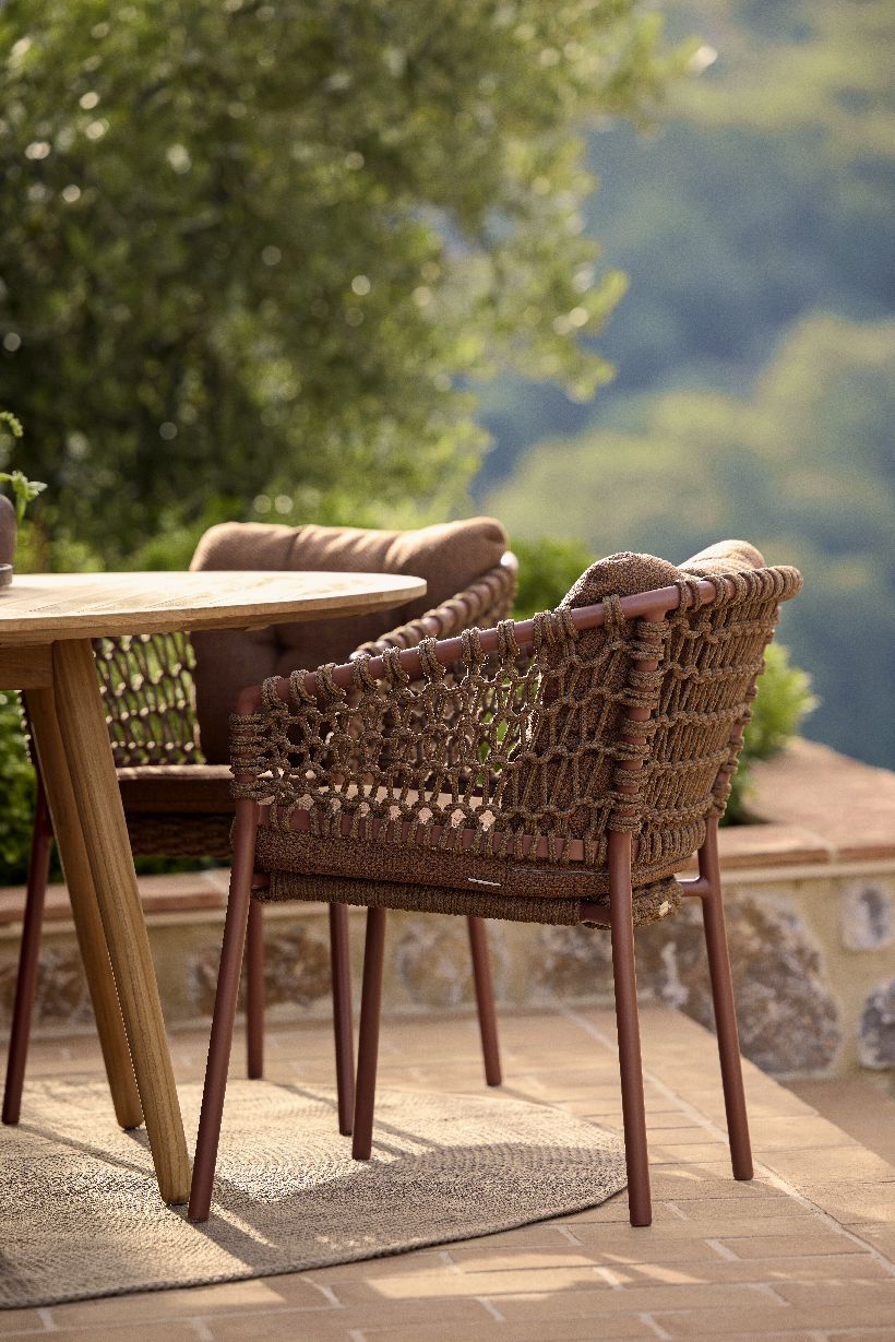 Define Dining Table Rund Outdoor Cane-Line