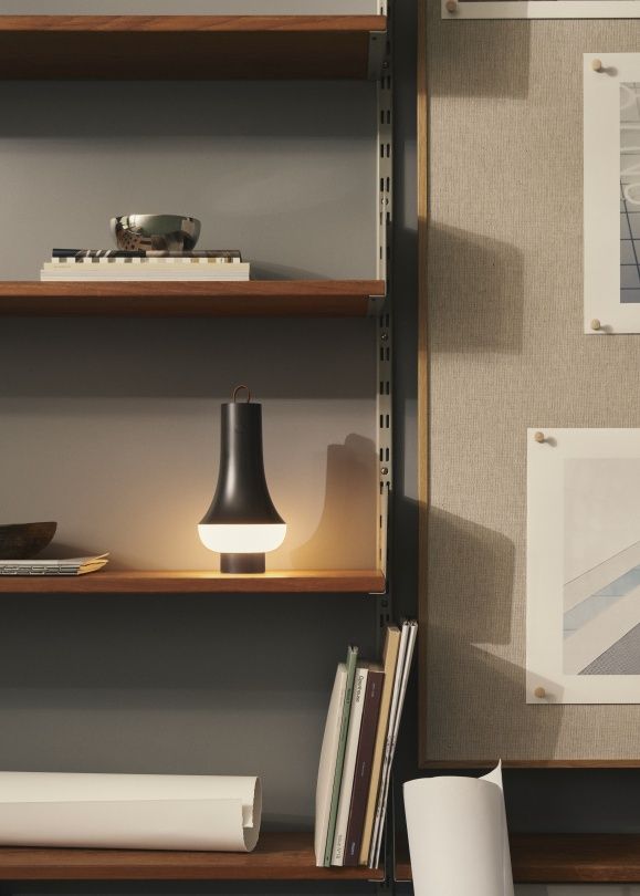 Tomoshi Portable Akkuleuchte / Tischleuchte Louis Poulsen