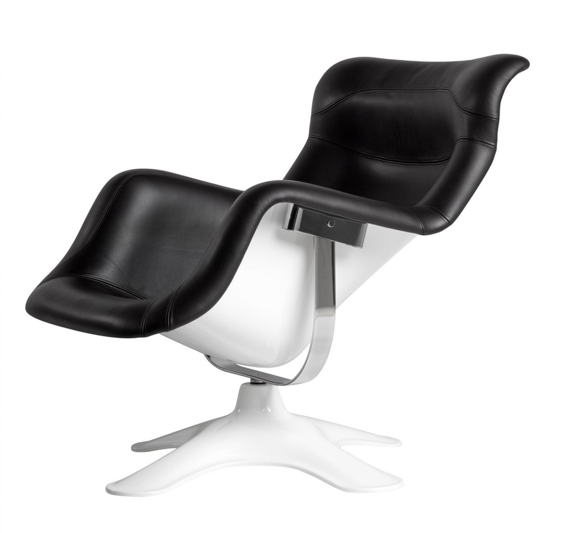 Karuselli Sessel von Artek: Drehsessel mit schwarzem Lederbezug und weißem Fußgestell. Designklassiker.