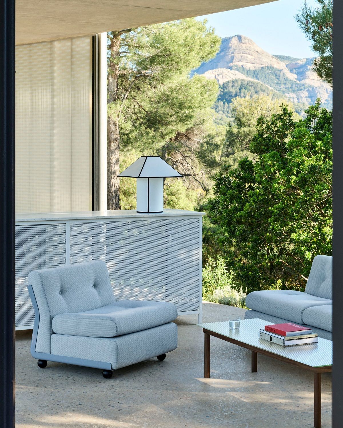 Ava Pyramid Table Lamp Tischleuchte Hay