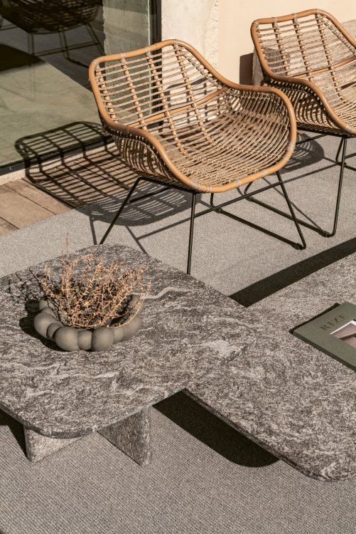 BC20 / BC 20 T-Rox Couchtisch Quadratisch Janua 