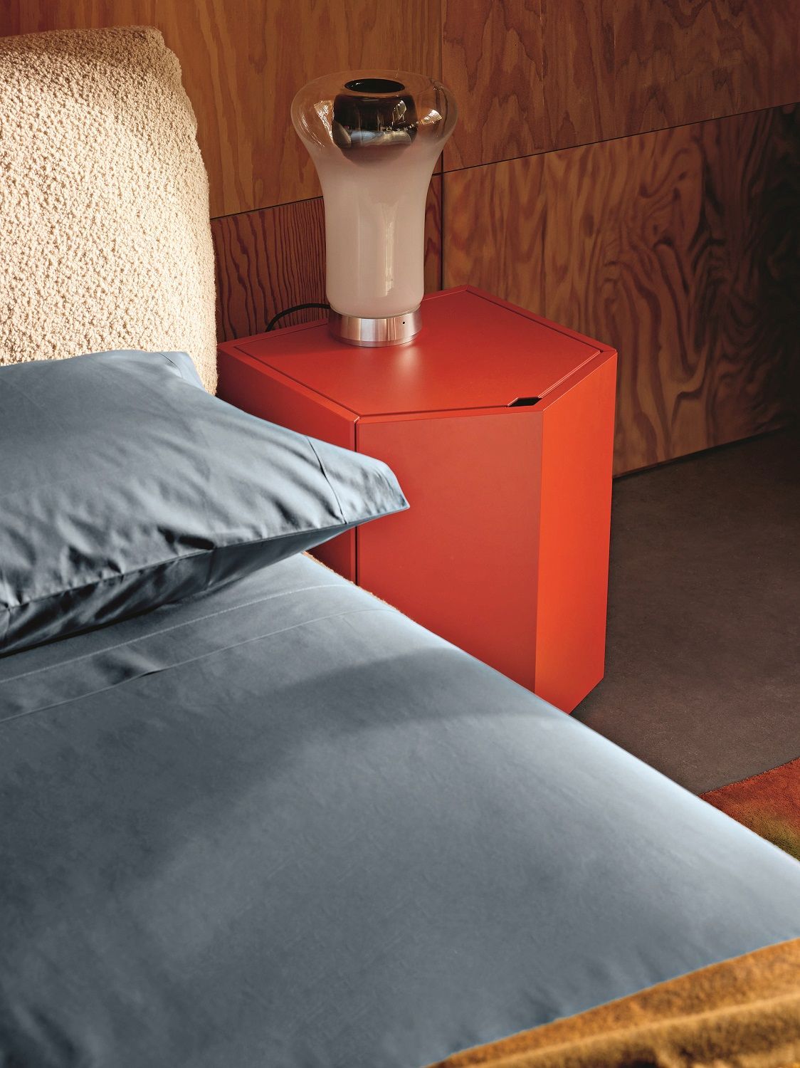 Z24 Nightstand 728 Nachttisch Zanotta