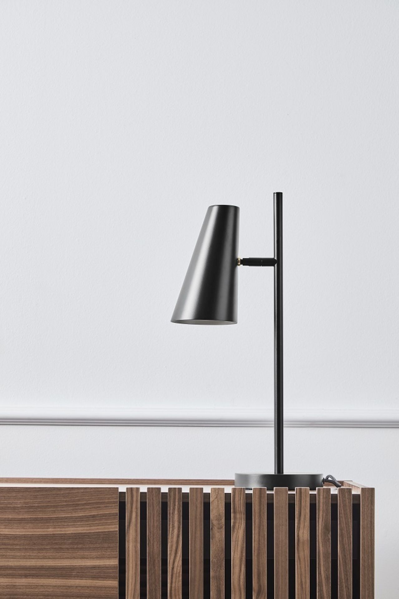 Cono Table lamp Tischleuchte Woud 