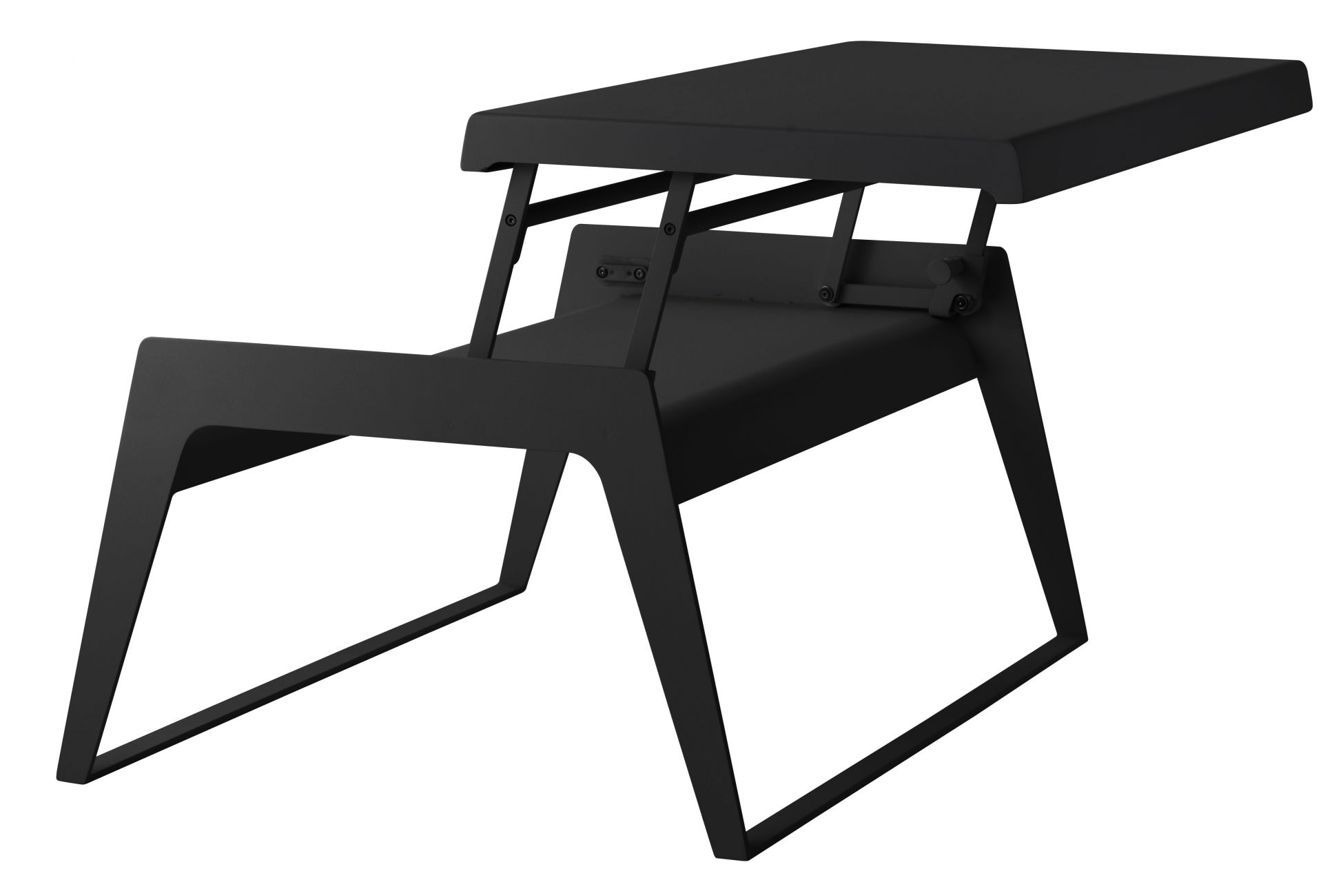 Schwarzer Chill-out Couchtisch von Cane-Line mit aufklappbarer Tischplatte für den flexiblen Einsatz.