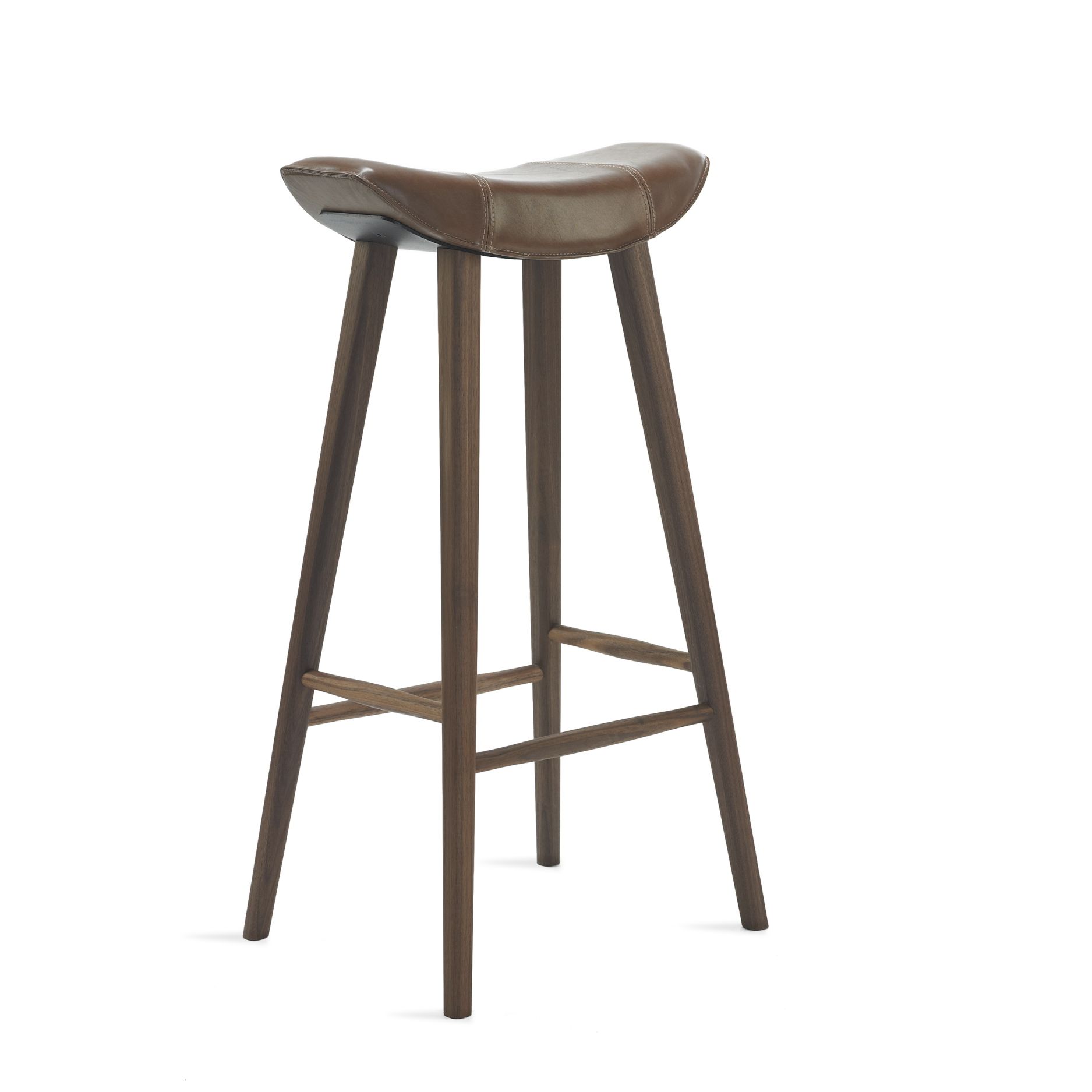 Kya Barhocker mit braunem Ledersitz und dunklem Holzgestell für Küche oder Bar.