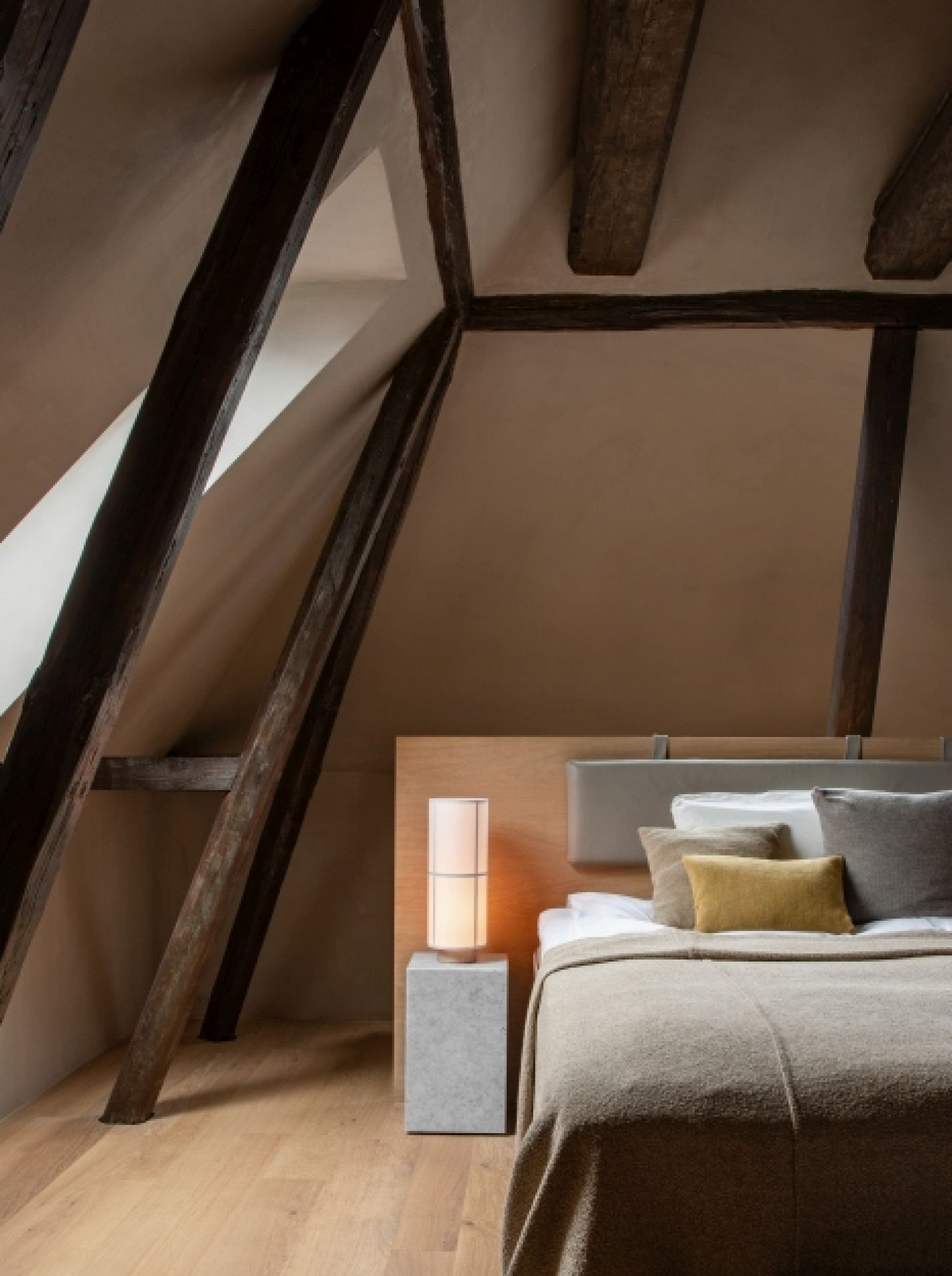 Hashira Table lamp Tischleuchte Audo