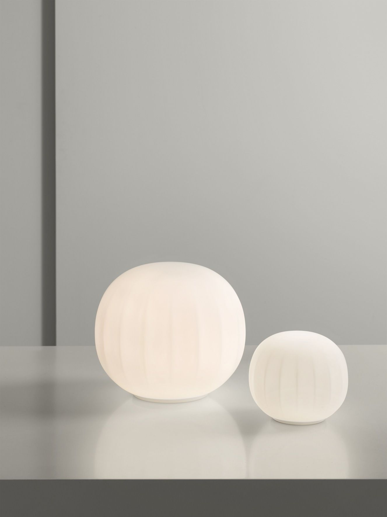 Lita Tischleuchte Messing Luceplan