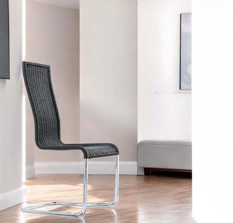 B25 Kragstuhl von Tecta, schwarzes Geflecht, verchromtes Gestell, moderner Freischwinger Stuhl für Esszimmer und Büro.