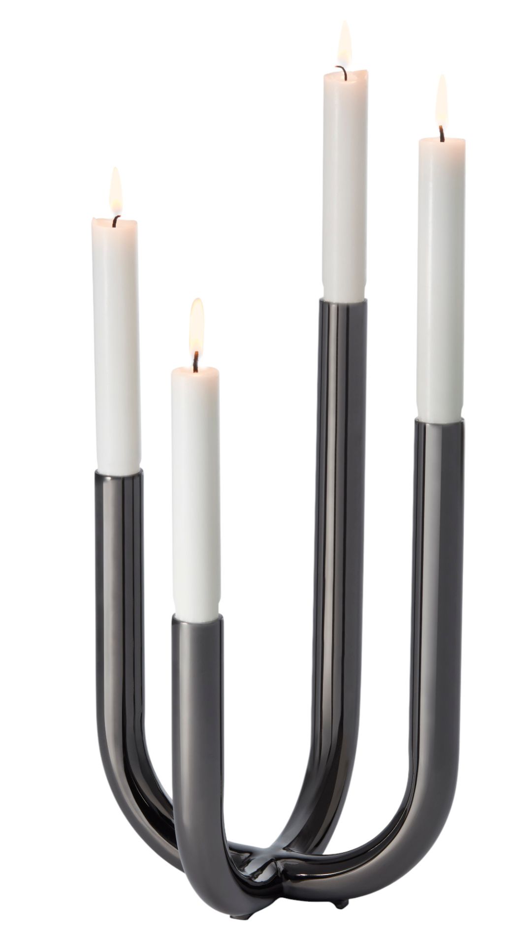 Festive Leuchter von Philippi mit vier brennenden, weißen Kerzen in modernem, dunklem Kerzenständer.