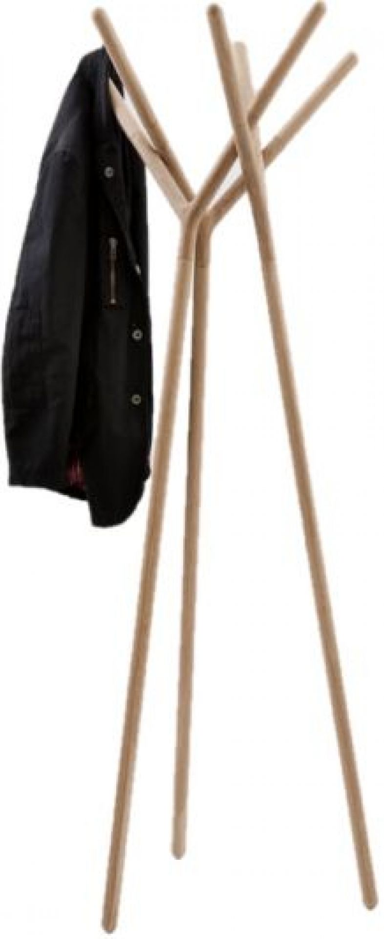 Game of Trust Garderobenständer von Miniforms aus hellem Holz mit hängender Jacke. Moderner Kleiderständer für Flur und Diele.