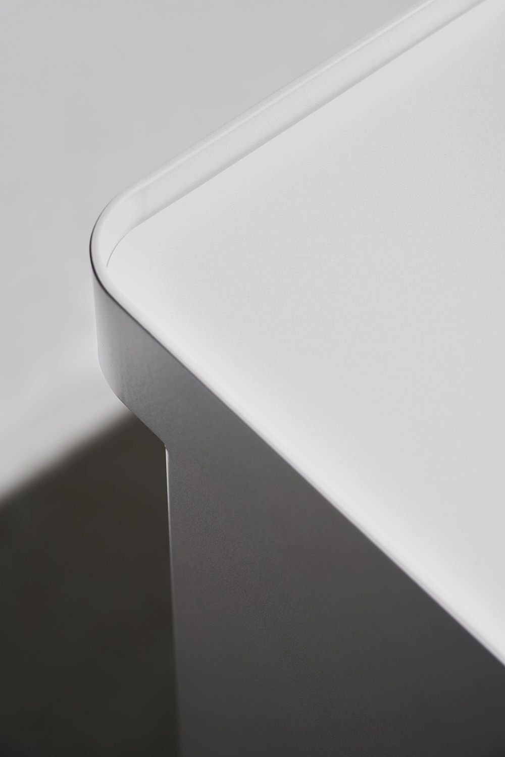 Ambito Side table Beistelltisch Tola Dolza