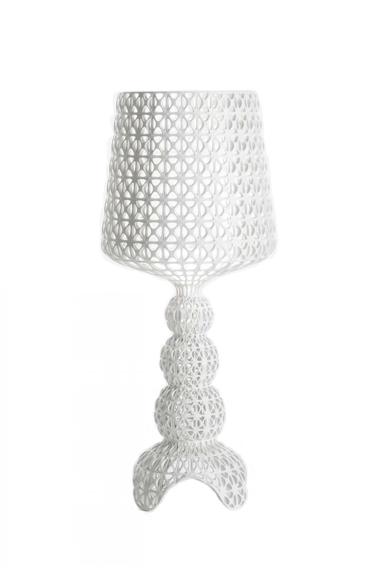 Weiße Mini Kabuki Tischleuchte von Kartell mit filigranem, durchbrochenem Design für stimmungsvolle Beleuchtung.
