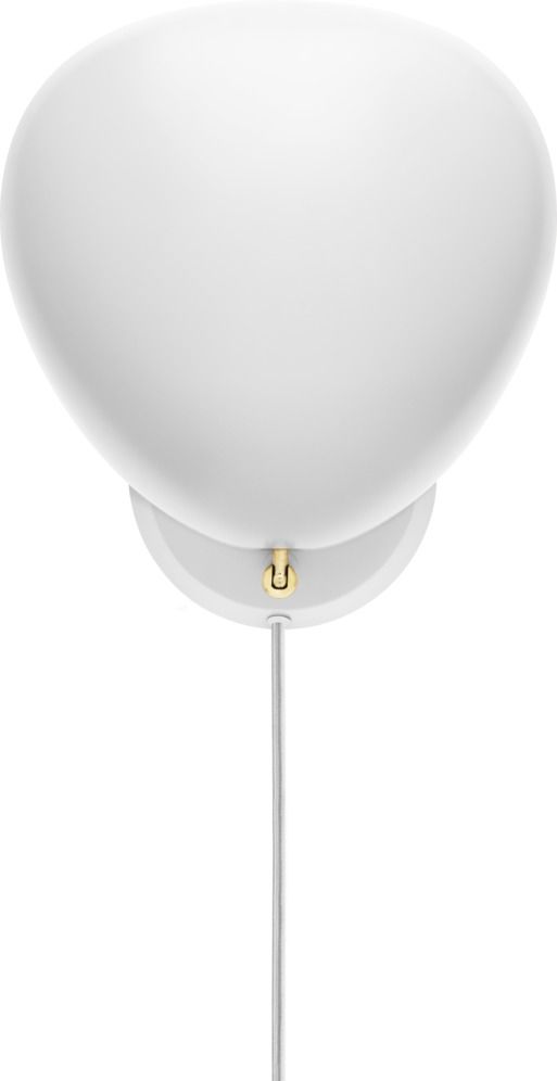 Nahaufnahme der Gubi Cobra Wandleuchte in Matt-Weiß, modernes Design für stilvolle Innenbeleuchtung.