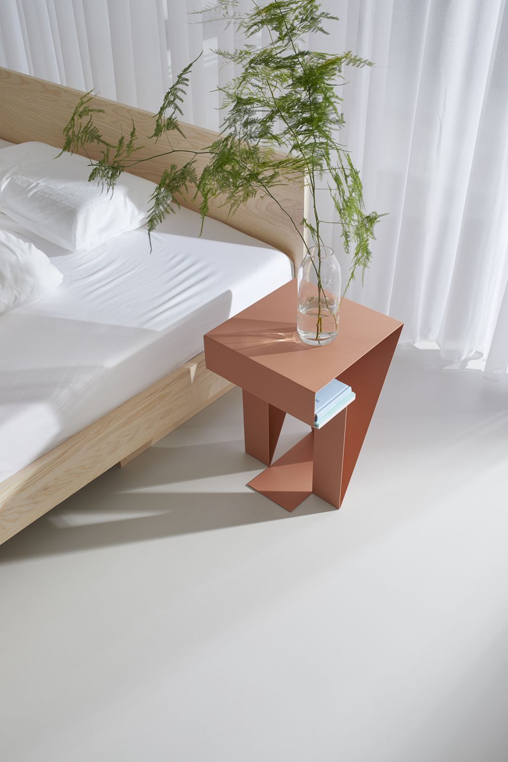 ZIANS Bett Large mit Kopfteil, Beine geteilt OUT