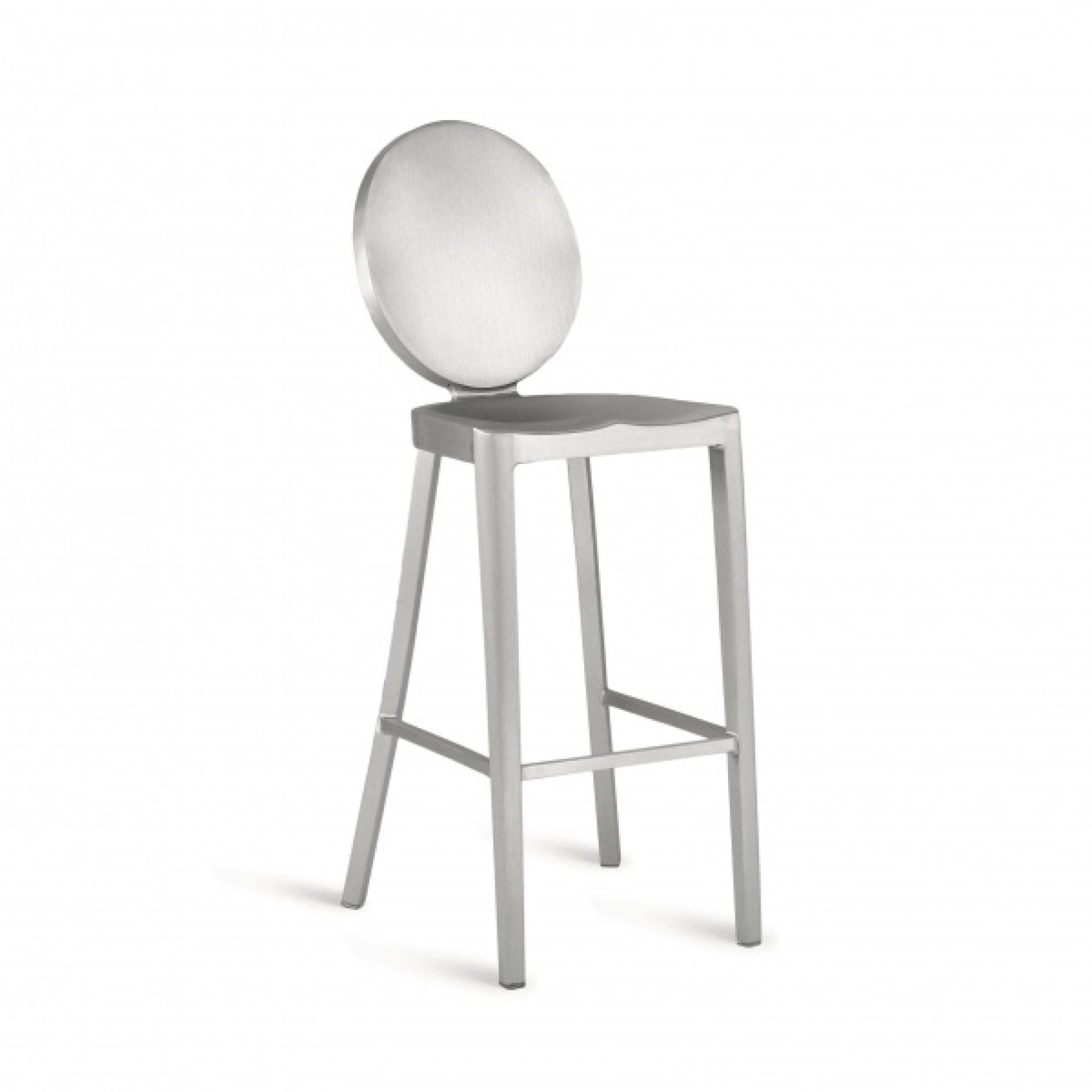 Kong Bar Stool von Emeco: Moderner, silberner Barhocker aus Aluminium mit runder Rückenlehne.