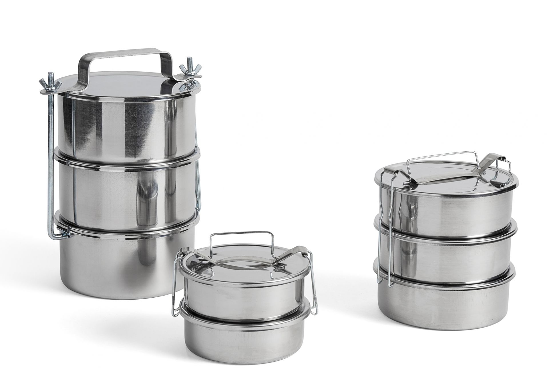 Drei runde Steel Lunch Box Brotdosen aus Edelstahl in verschiedenen Größen.