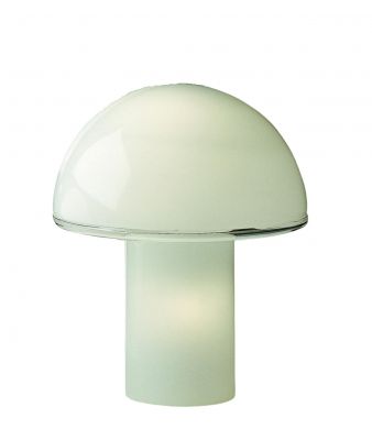 Nahaufnahme der Onfale Tischleuchte von Artemide, pilzförmiges Design aus weißem Glas.