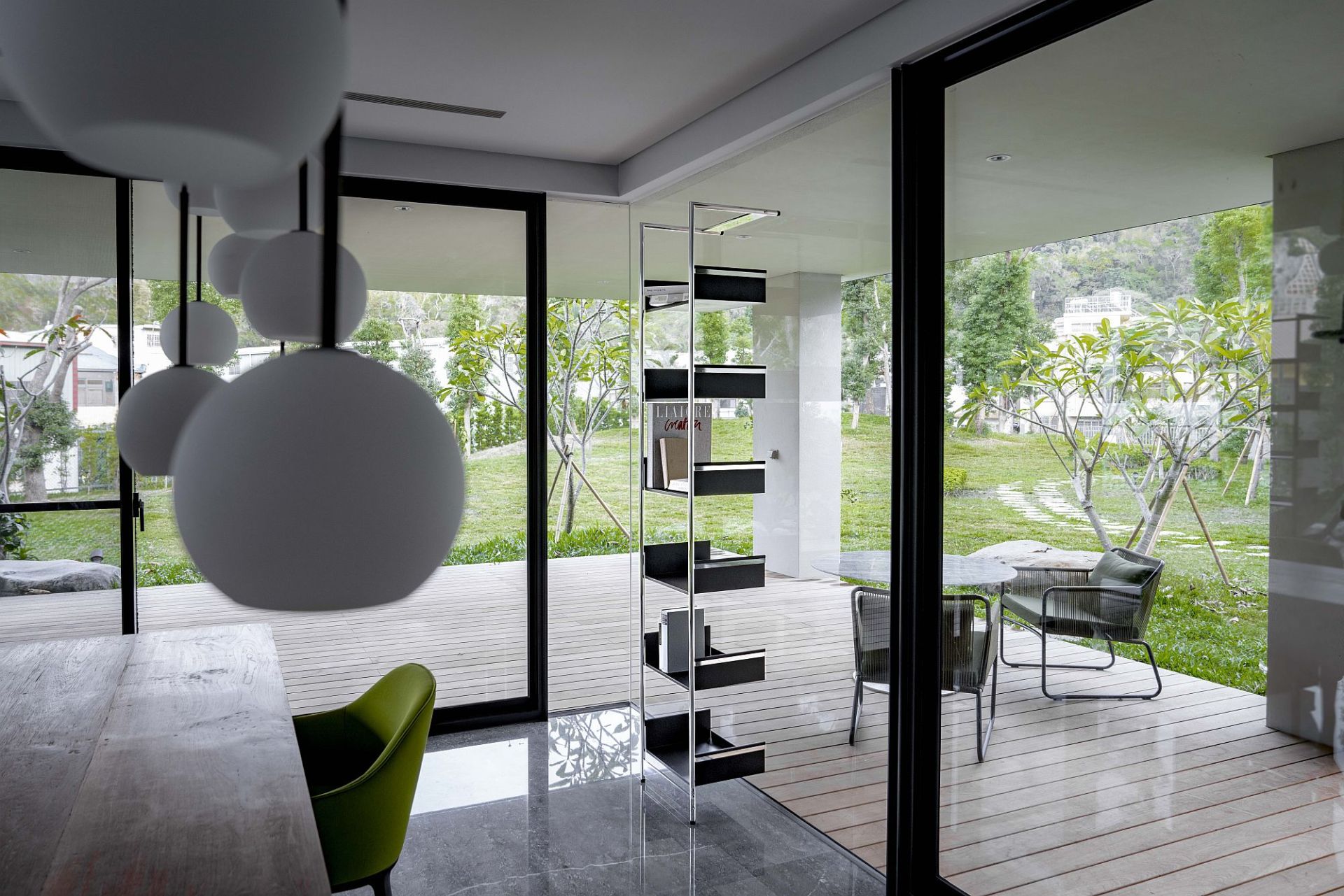 Pool 220 Anlehnregal Mox