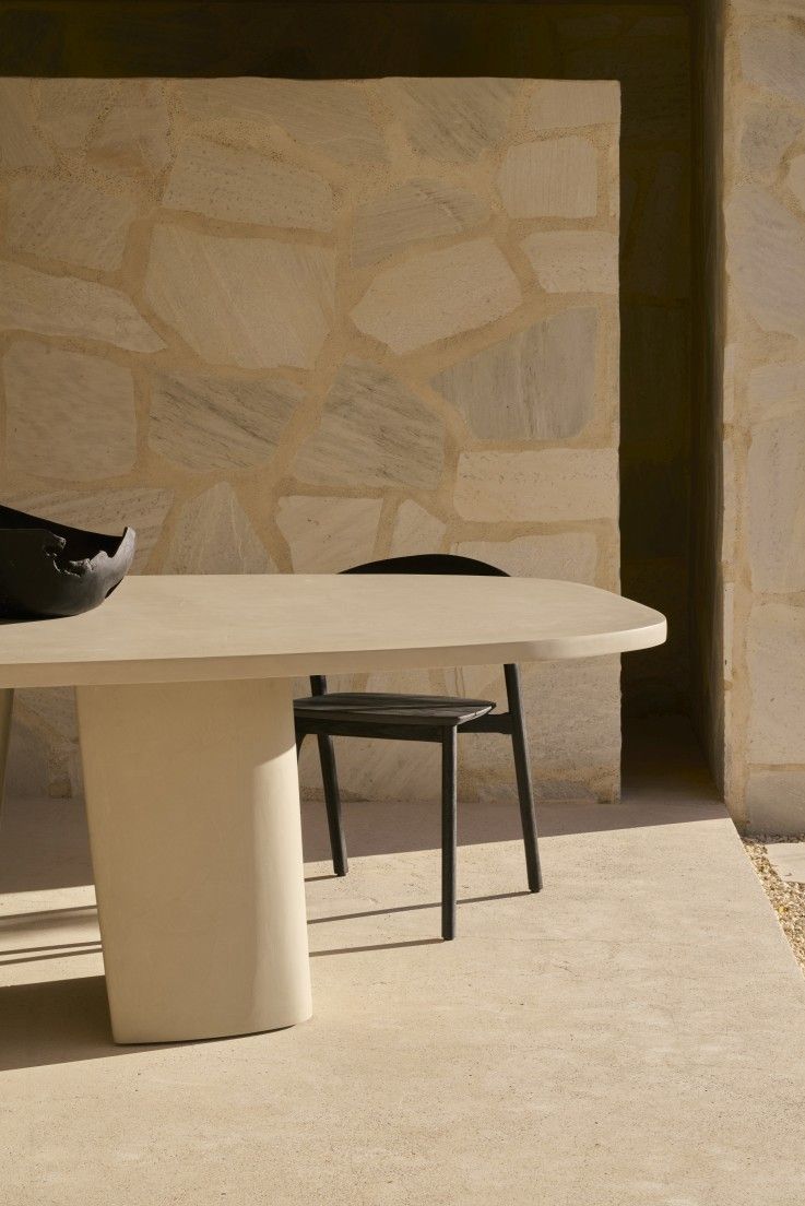 Canyon Outdoor Esstisch Beton Ethnicraft