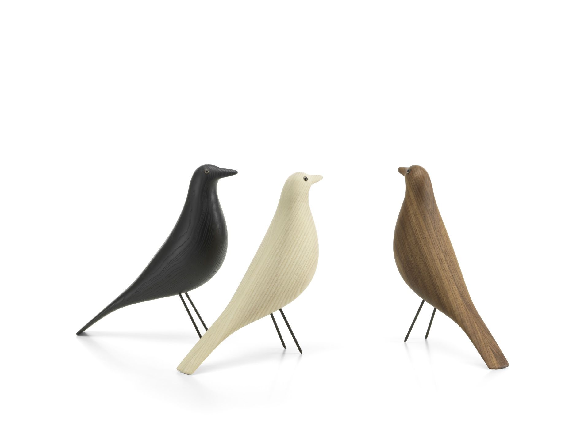 Eames House Bird Skulptur Esche weiß geölt Vitra