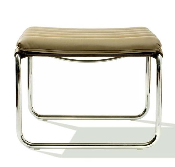 MR Bauhaus Hocker von Knoll International mit beigem Leder und Chromgestell.
