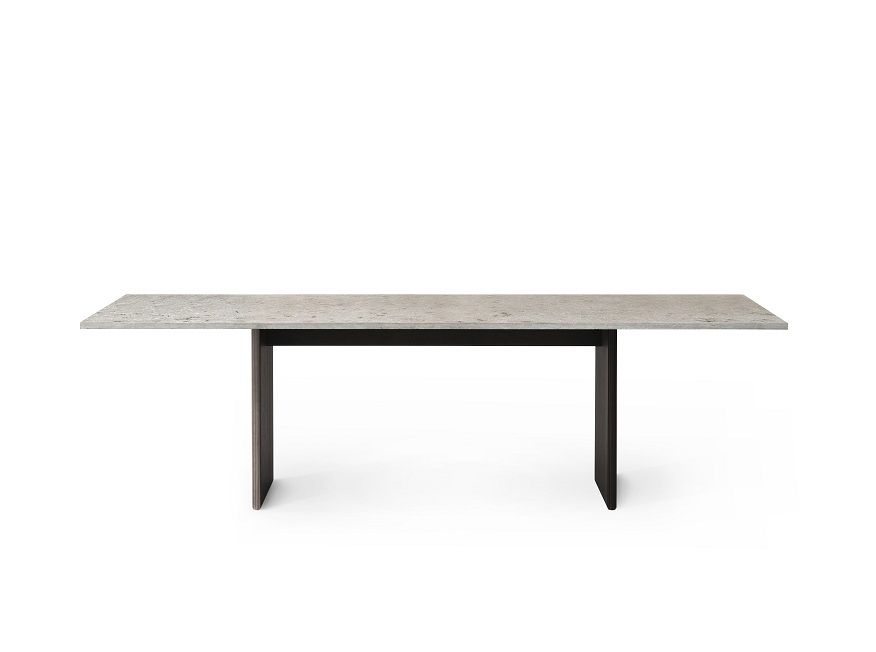 Cabin Square Table Esstisch Vipp mit grauer Tischplatte und dunklem Holzgestell, freigestellt auf weißem Hintergrund.