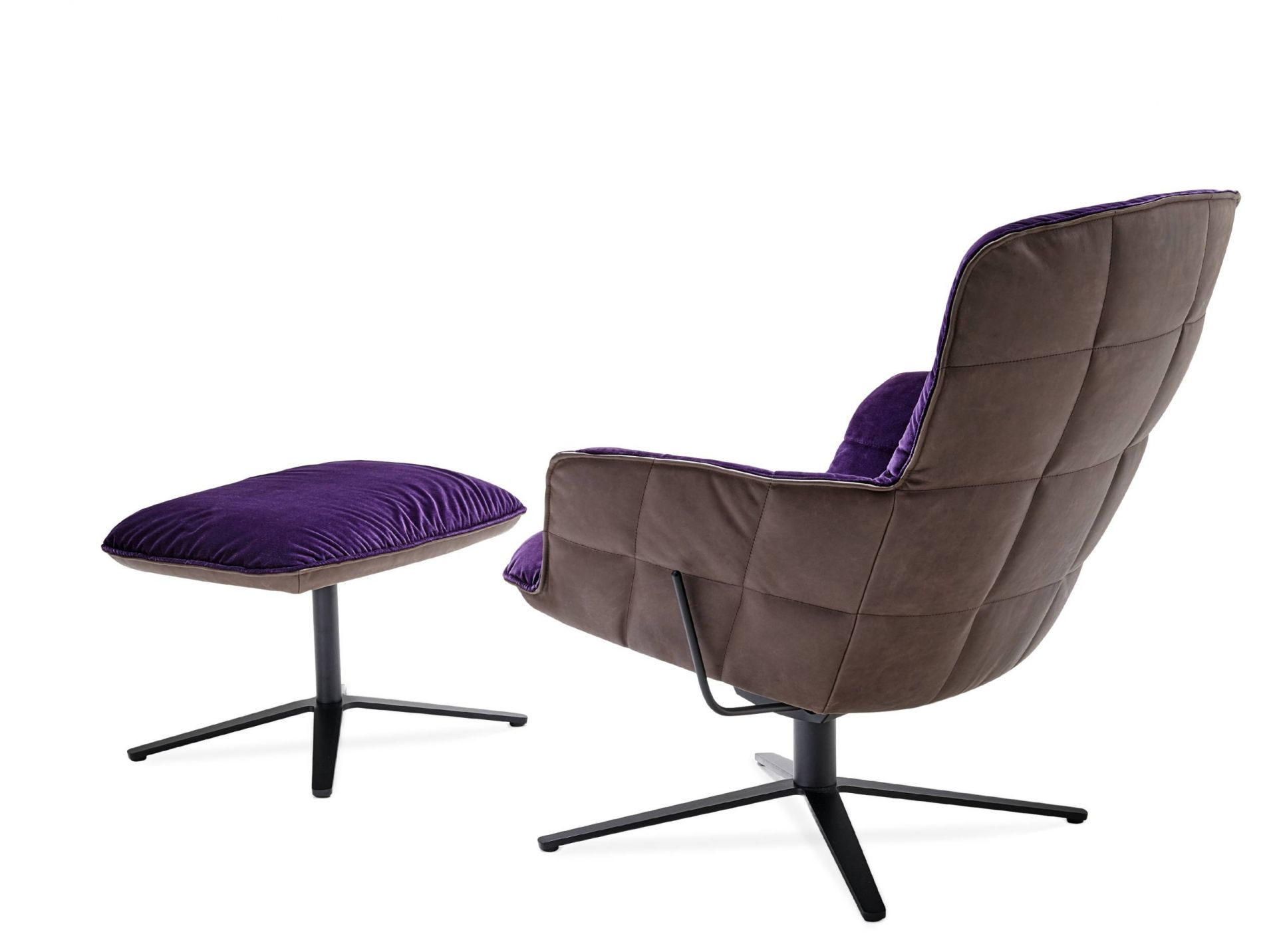 Marla Ottoman von Freifrau Manufaktur: Sessel und Fußhocker in Braun und Lila, modernes Design.