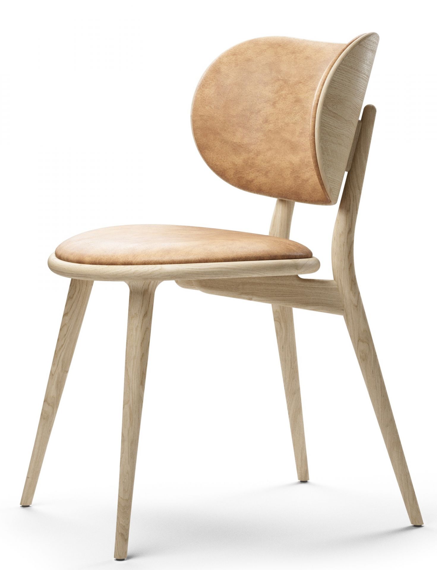 The Dining Chair Stuhl Mater aus Eiche mit Lederbezug, skandinavisches Design für Esszimmer und Wohnbereich.