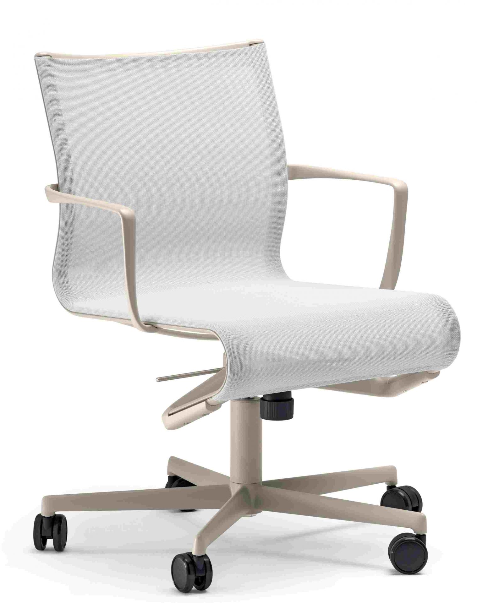 Weißer Rollingframe Drehstuhl mit Armlehnen und Rollen, ideal für Büro und Homeoffice.