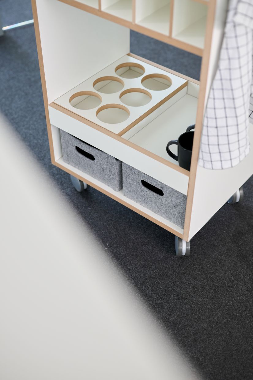 Tojo-fahrbar Rollwagen