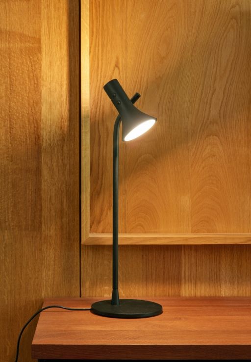 Asha Tischleuchte ligne roset