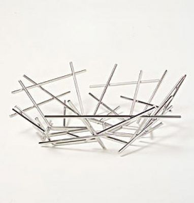 Alessi Blow Up Korbschale aus glänzendem Edelstahl, modernes Design für Obst und Dekoration.