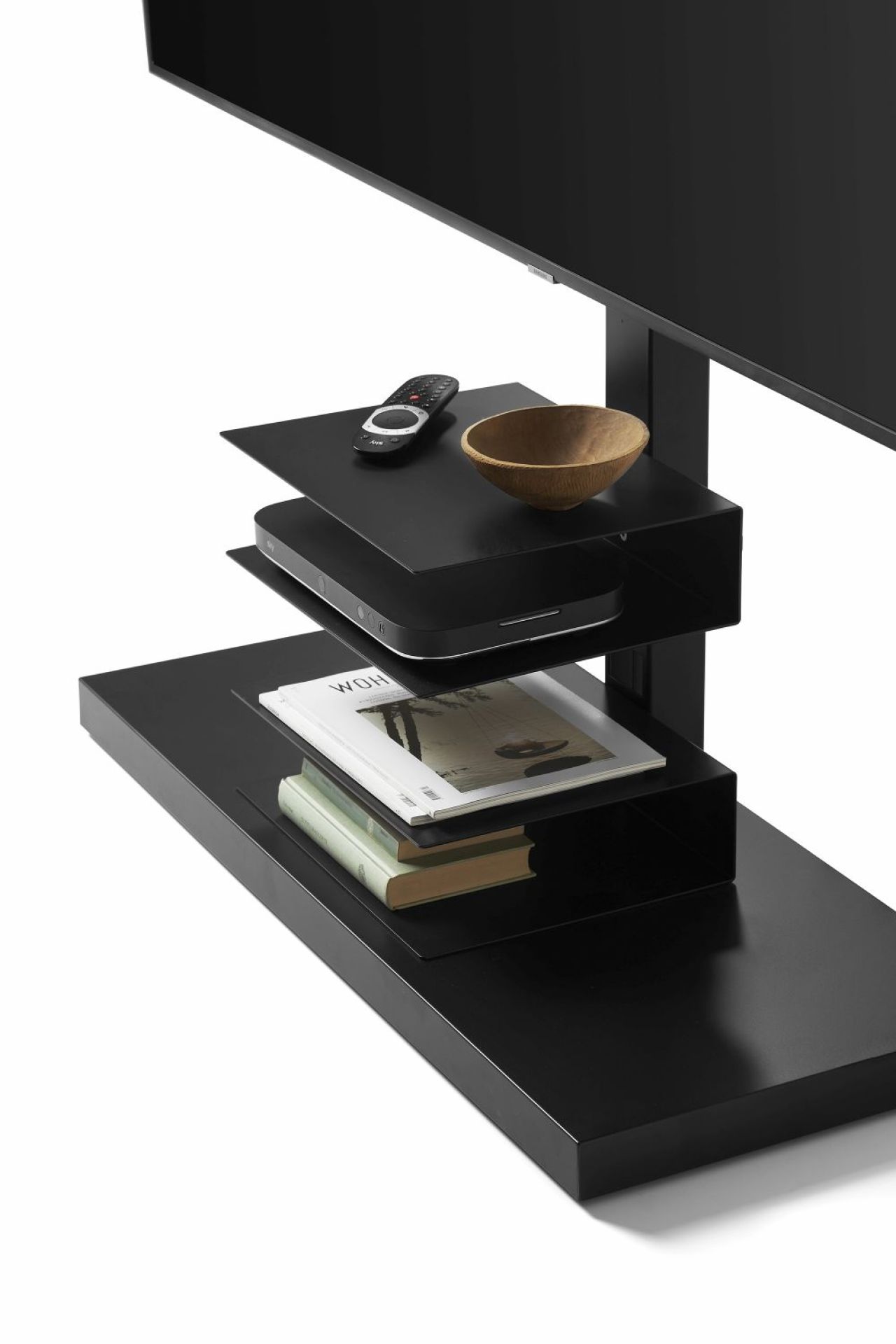 Ptolomeo TV-Ständer schwarz von Opinion Ciatti mit Ablagen für Zubehör und Dekoration.