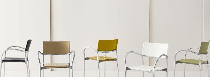 Breeze Stühle in verschiedenen Farben, Segis Sitzmöbel mit Armlehnen, Ersatzteile für Stühle.