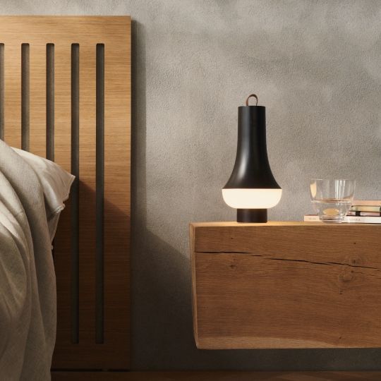 Tomoshi Portable Akkuleuchte / Tischleuchte Louis Poulsen