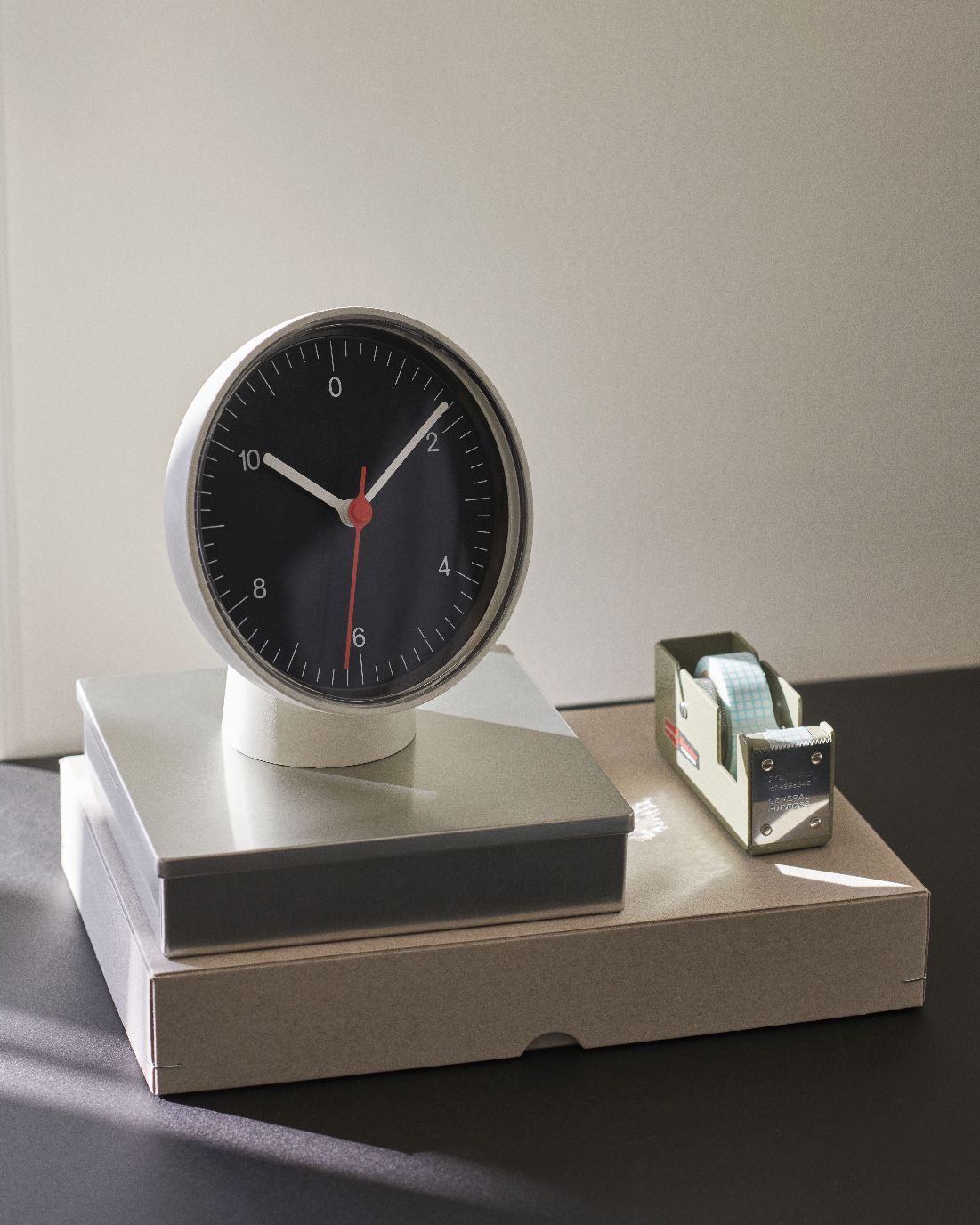 Table Clock Dual-function Tischuhr / Wanduhr Hay Pink