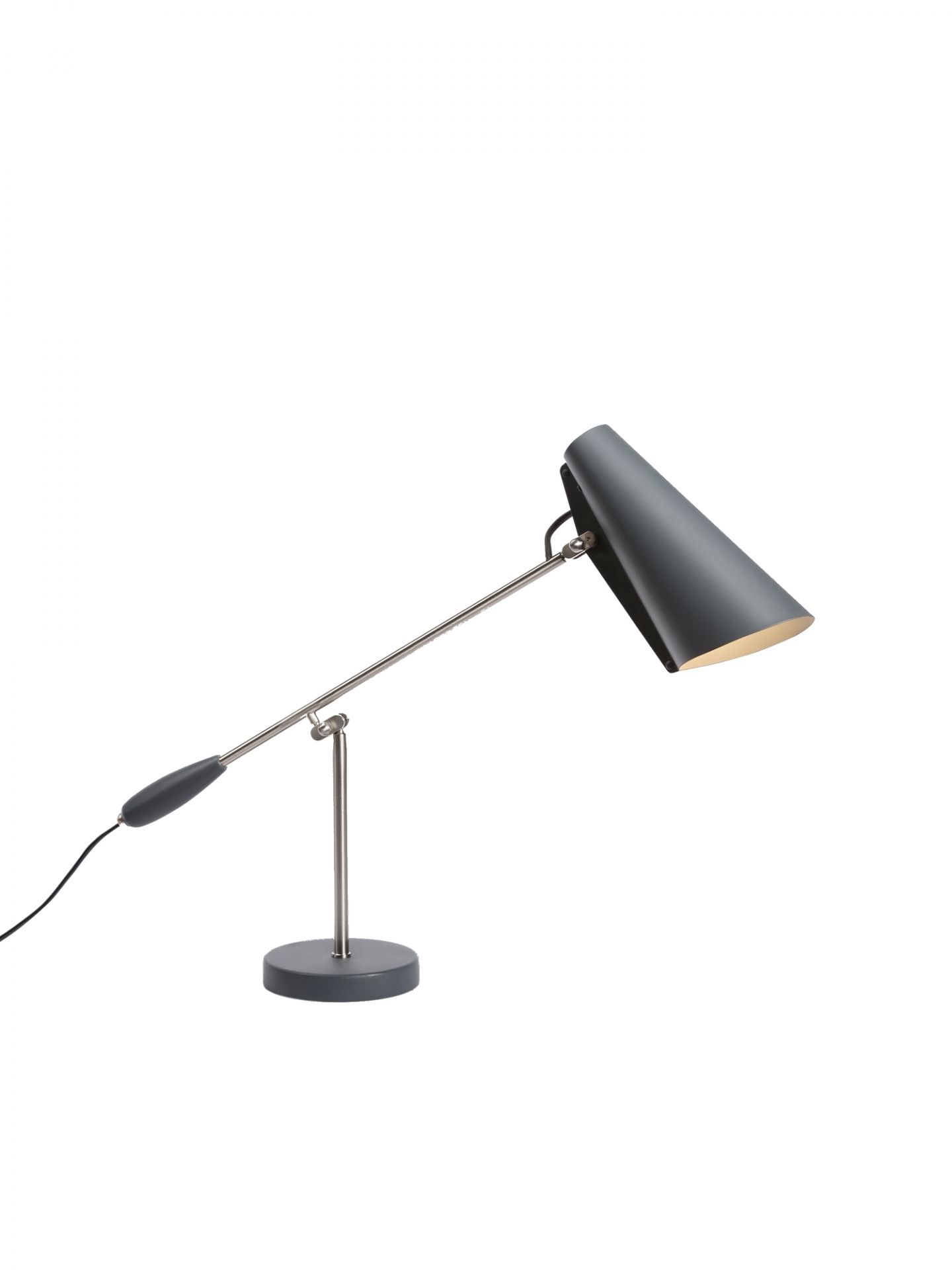 Birdy Tischleuchte von Northern in Schwarz/Anthrazit: Moderne Schreibtischlampe mit verstellbarem Arm und Kegel-Lampenschirm.