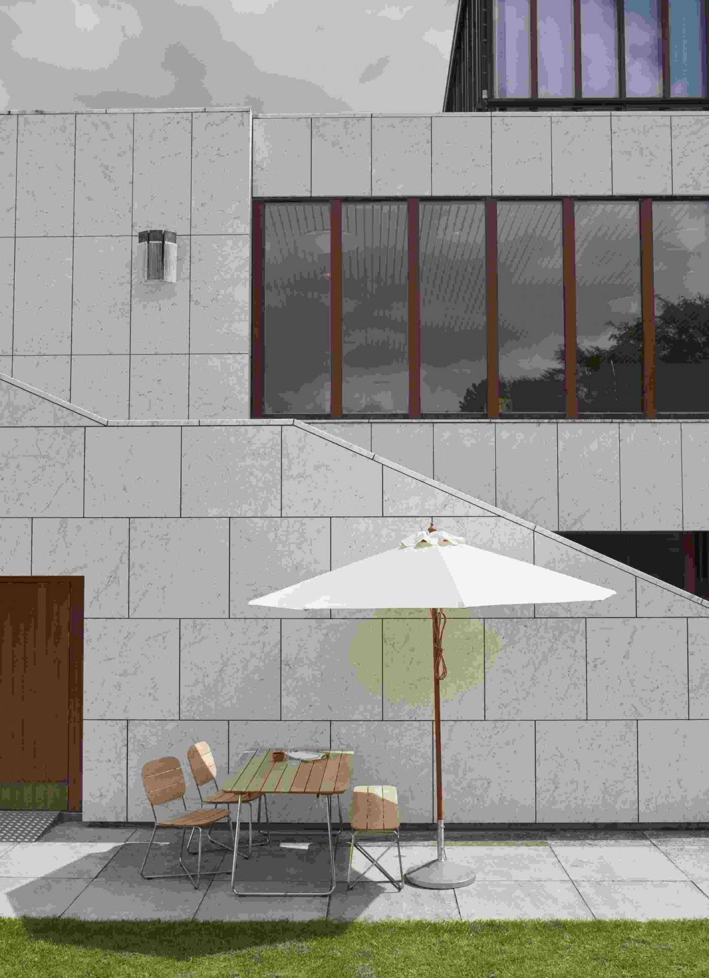 Messina Sonnenschirm Skagerak by Fritz Hansen Ø 210 cm / Off white