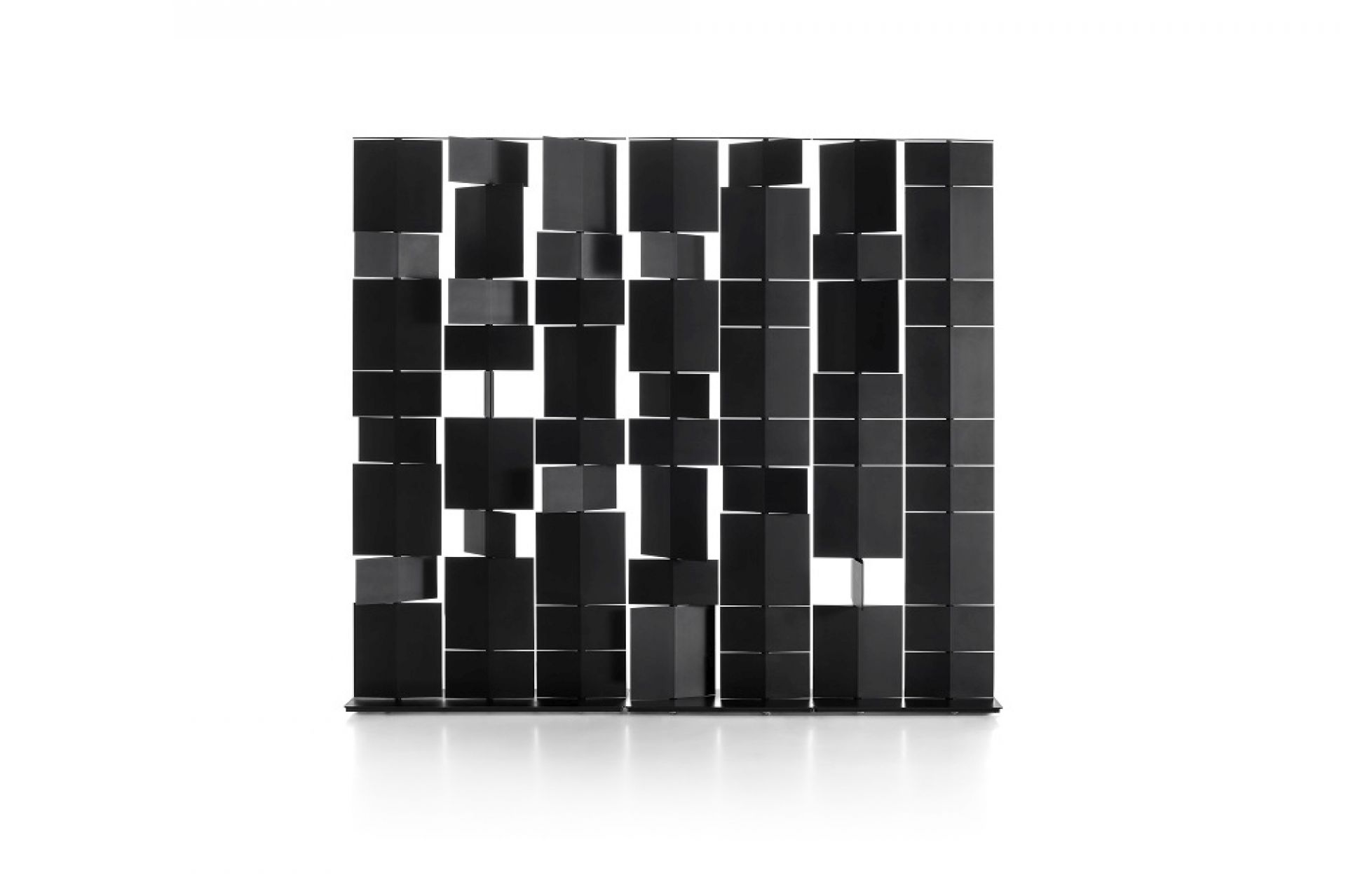 Schwarzer Divide It Raumteiler von MDF Italia, bestehend aus zwei Modulen. Moderner Sichtschutz.