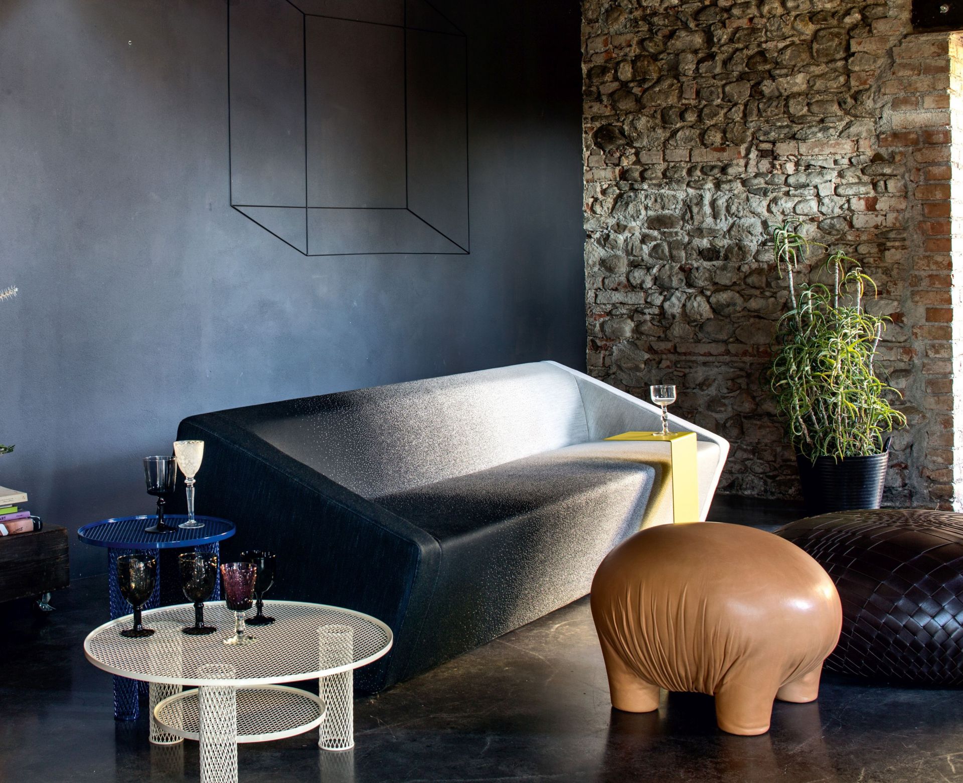 Net Beistelltisch klein Tinte Moroso