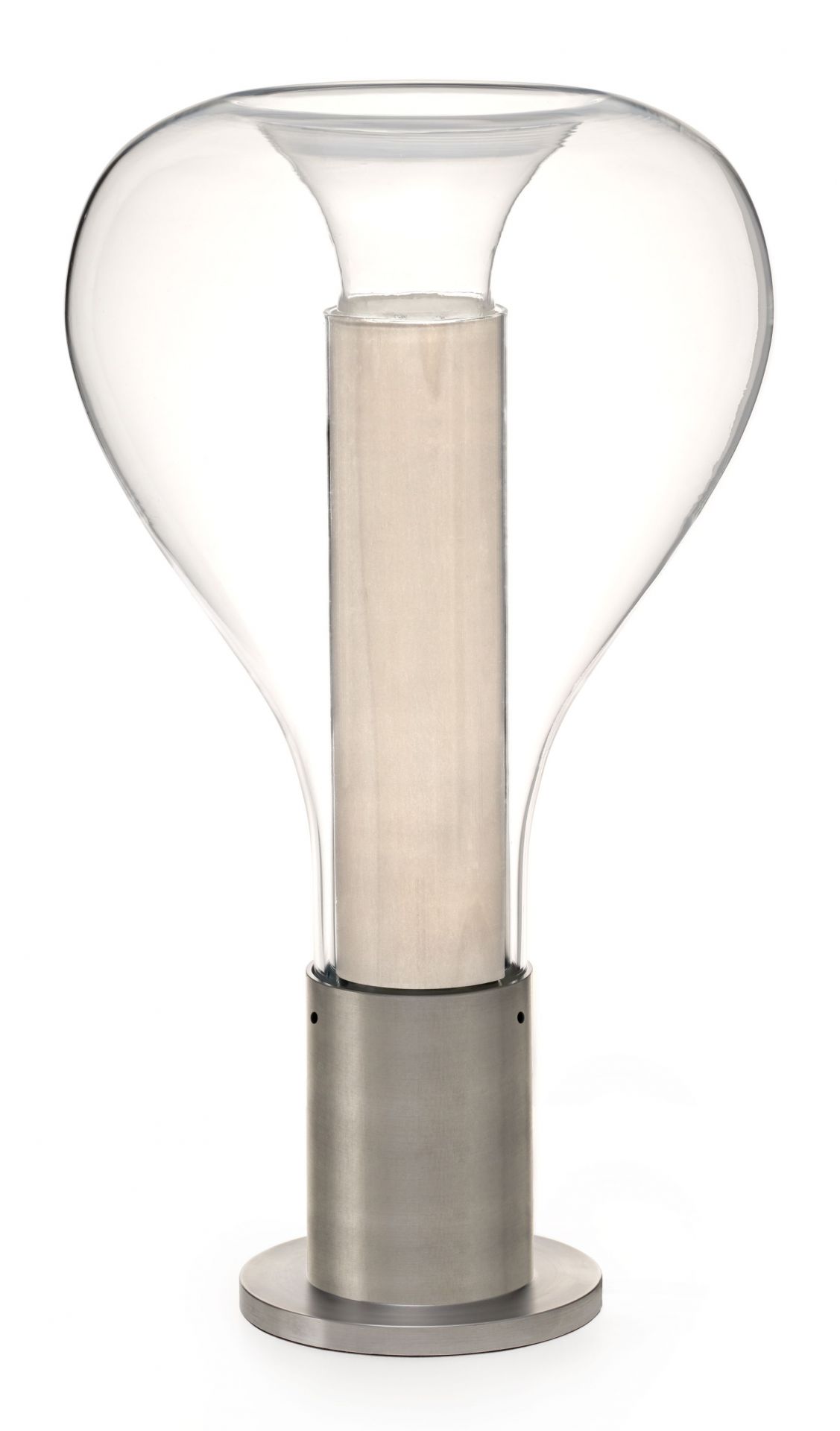 Eris Tischleuchte von LZF Lamps: Moderne Lampe mit Aluminiumsockel und elfenbeinweißem Diffusor.