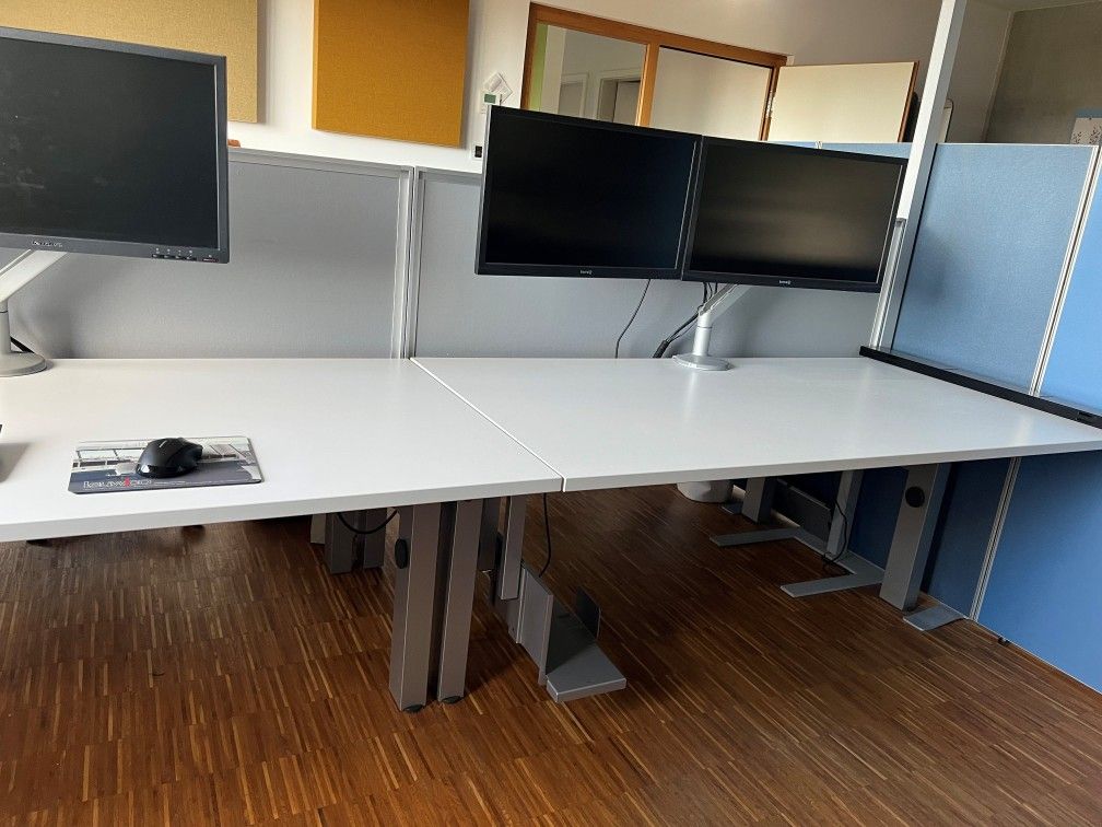 Hochwertige Büromöbel - Gebraucht gegen Abholung - Preise nach Absprache