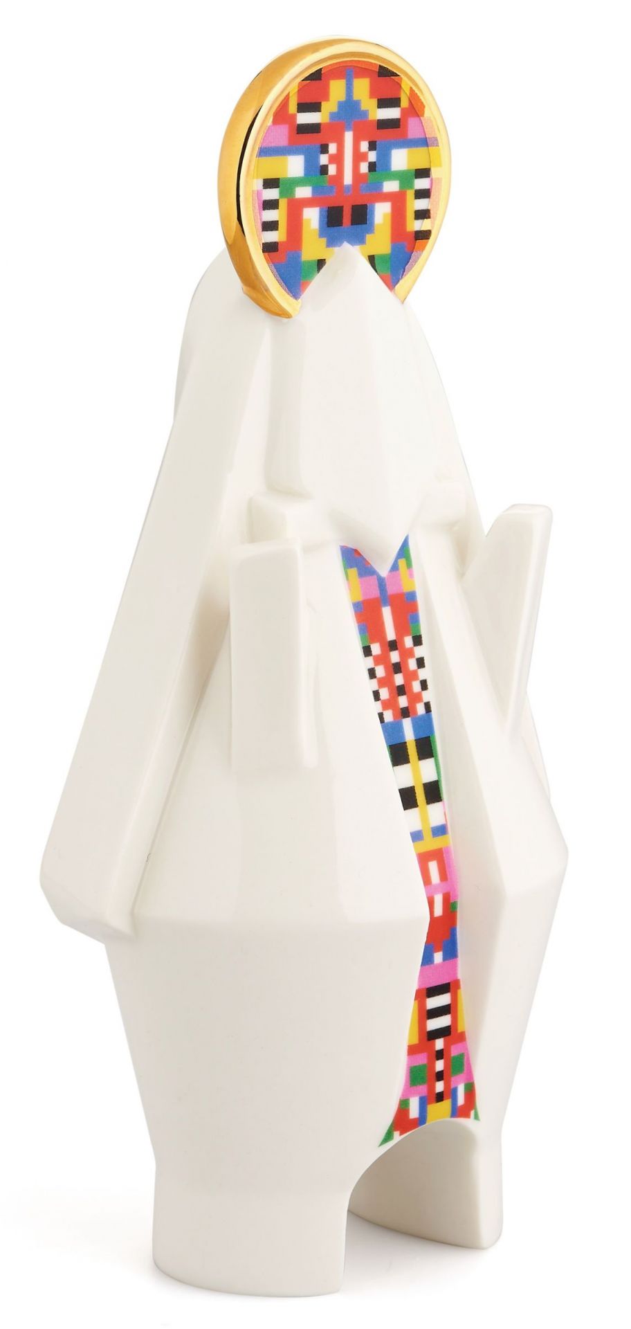 Alessi Mary Porzellanfigur: Weiße Skulptur mit bunten, geometrischen Mustern und goldenem Heiligenschein.