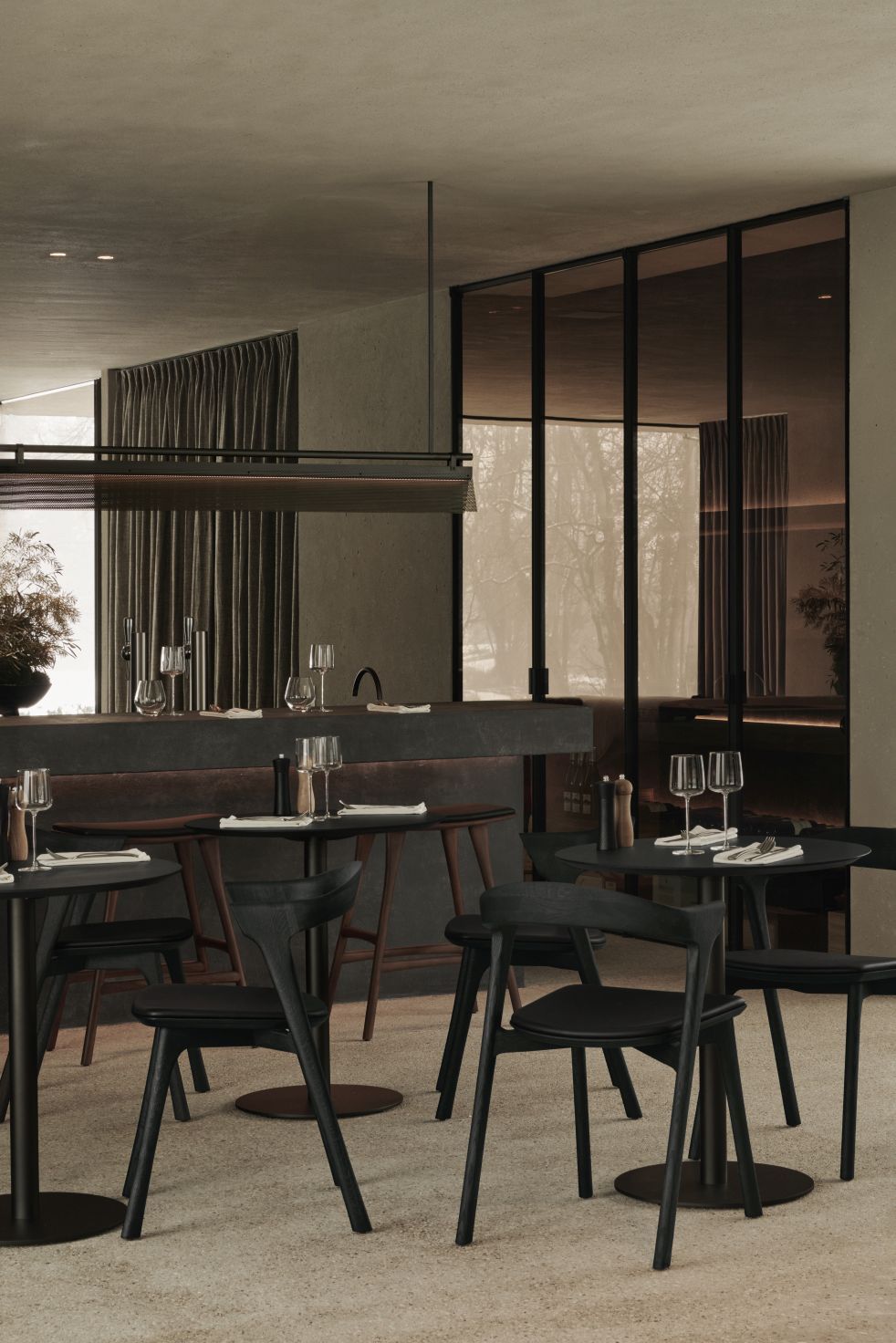 Blend Tisch Ø90cm Dark Bronze - Off White Ethnicraft